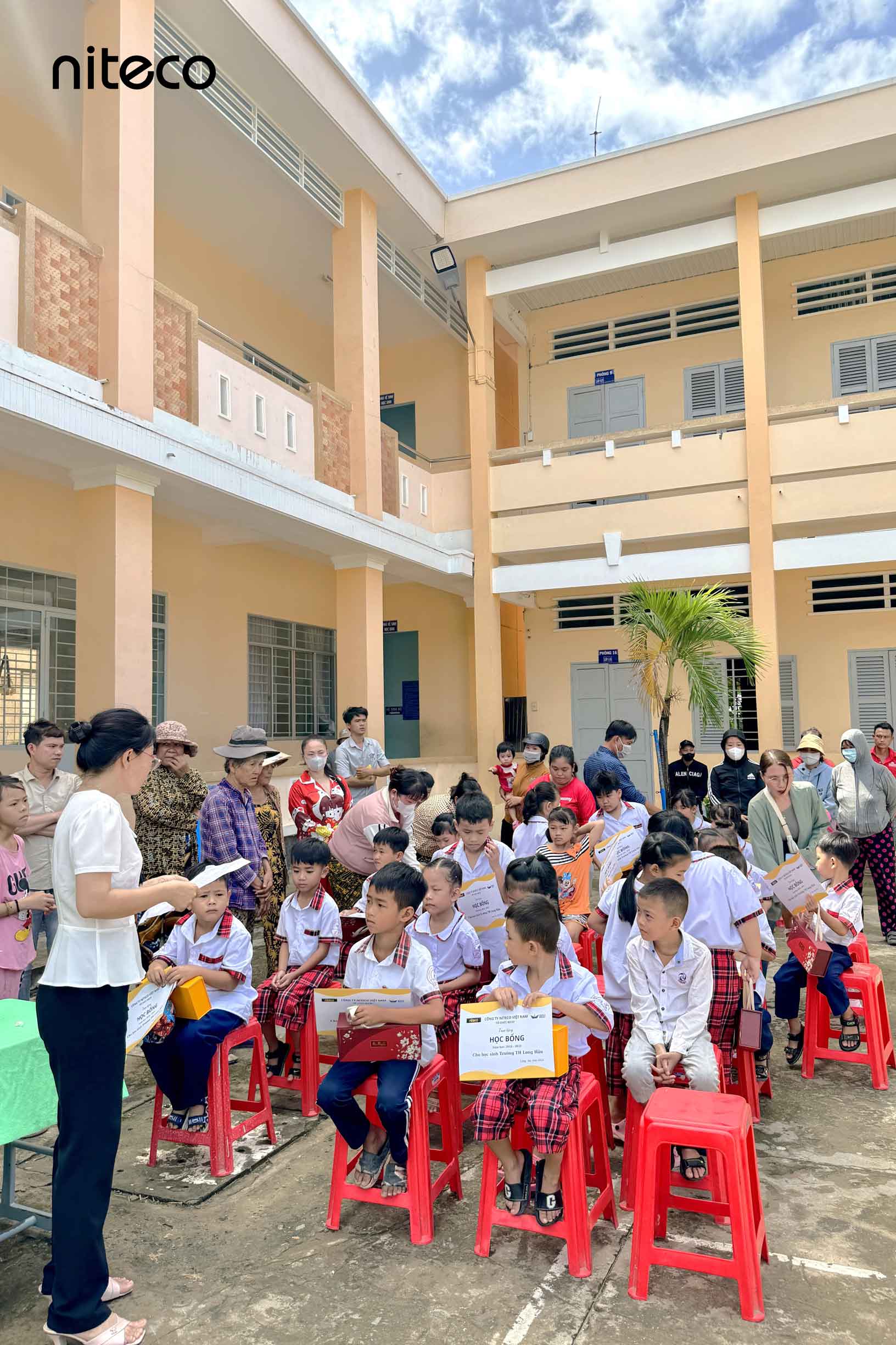 We had the chance to talk and share stories with the students