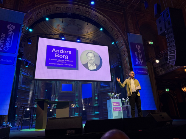 Anders Borg presenting AI investment and productivity insights at Optimizely Partner Close-Up 2026