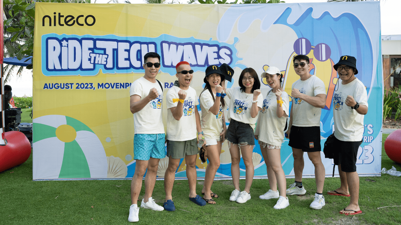 Niteco team celebrating Ride the Tech Waves event at Movenpick, August 2023