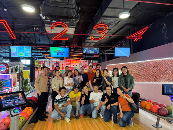 A group photo is a must! ^^