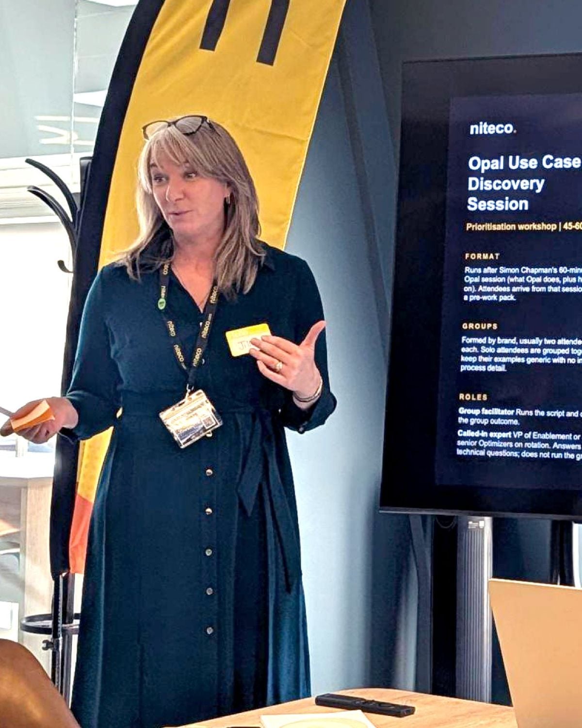 Jill George presenting the use case discovery session at the first Niteco masterclass