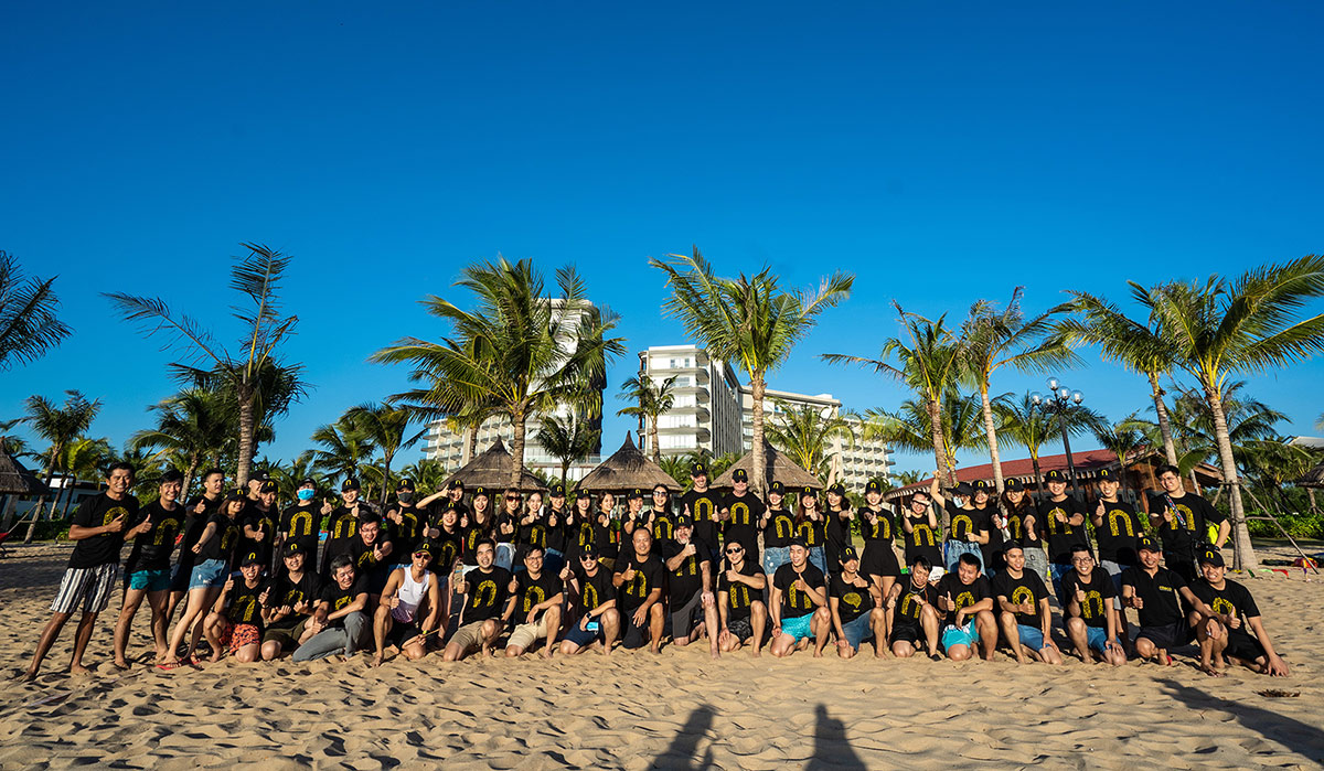 teambuilding-whole-(1200x628).jpg
