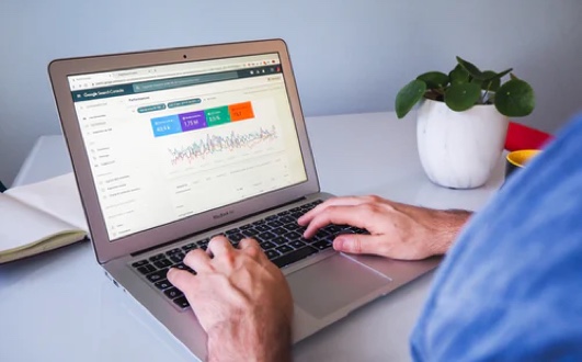 End-to-end SEO Services End-to-end SEO Services